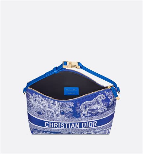 medium dior travel nomad pouch|Medium DiorTravel Nomad Pouch Blue Toile de Jouy Reverse .